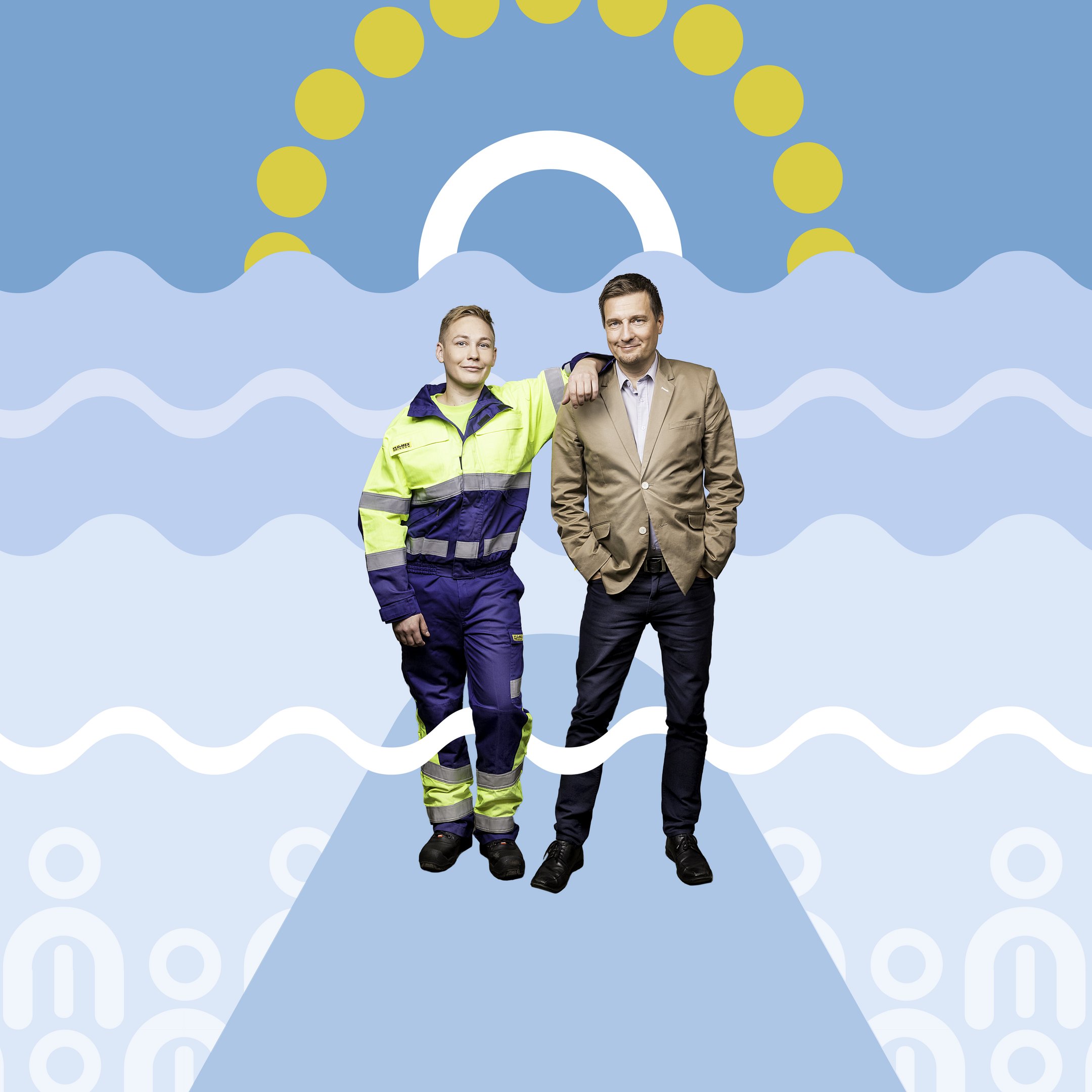Kaksi miestä seisoo vierekkäin.